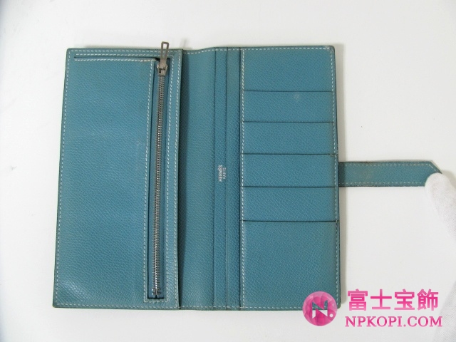 エルメスHERMES（エルメス）ベアン 二つ折長財布HERMES032803031
